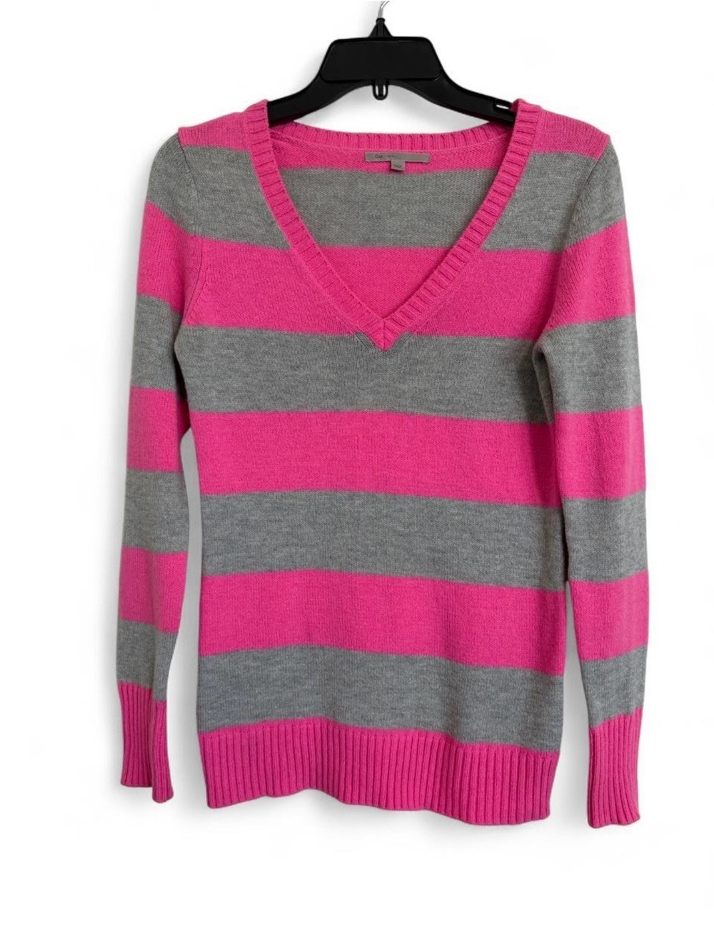 Vintage Y2K Gap Women's V-Neck Striped Sweater - Pink & Gray Size S
